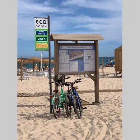 Nyaraló Moradia Nova, Praia De - Algarve